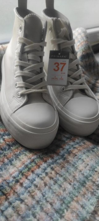 Zapatillas abotinadas mujer blancas