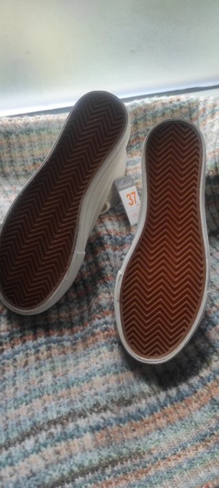 Zapatillas abotinadas mujer blancas