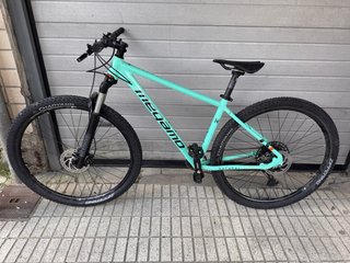 Megamo Natural Elite 15 29” ¡REESTRENO!