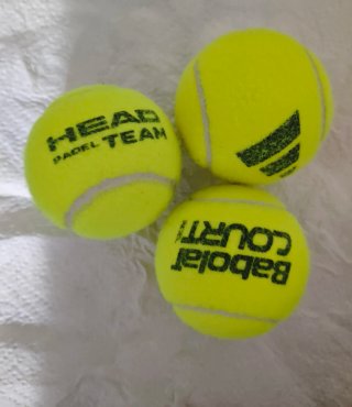 Se venden Pelotas de Pádel y Tenis
