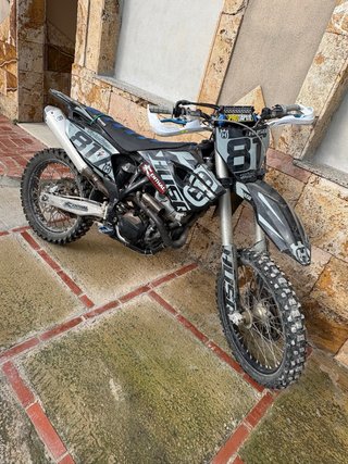 Husqvarna 350cc Motocross Moto