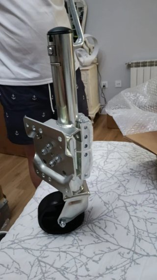 Rueda giratoria para remolque