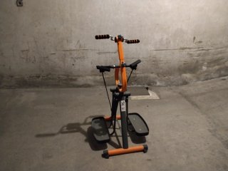 Aparato Gimnasio Brazos y Pedales