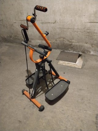 Aparato Gimnasio Brazos y Pedales