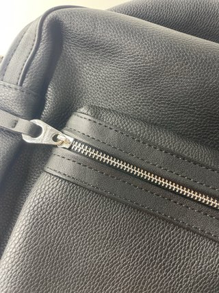Mochila Negra Cuero Sintético