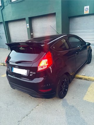 Ford fiesta ST 2015