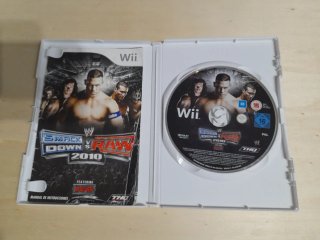 Juego Wii Smackdown vs Raw 2010 + Guantes Boxeo