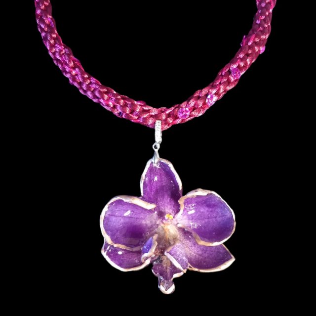 Collar artesanal orquídea natural