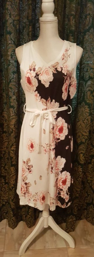 Lote vestidos y zapatos sin usar