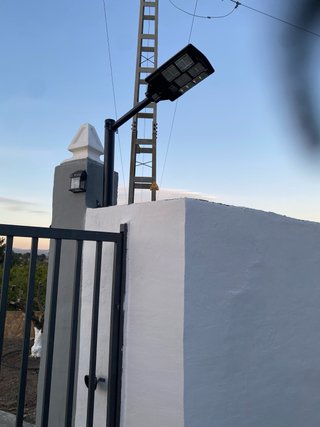Farola Solar Modelo standar 500W / 15000mAh