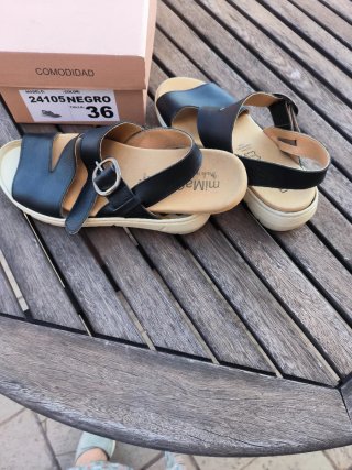 Sandalias Mimao Negras Talla 36