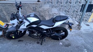 Moto Qj motor 125cc SRK