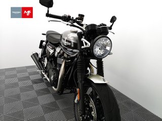 TRIUMPH SPEED TWIN 1200 2021 31653 kms.