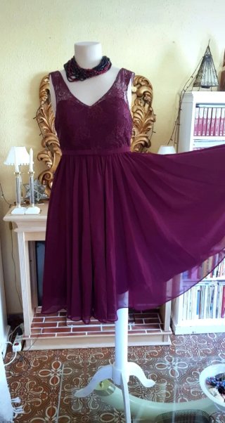 Vestido JJ'SHause color rojo burdeos Fiesta