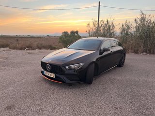 Mercedes-Benz CLA AMG Orange Edition