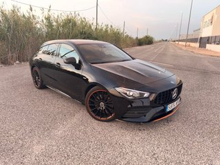Mercedes-Benz CLA AMG Orange Edition