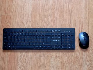 Teclado y Ratón Inalámbrico GEEKOM