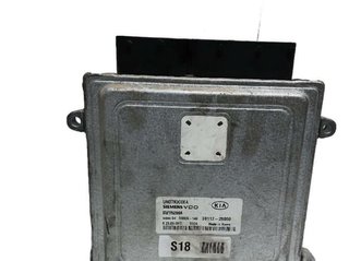 2626453 3911225050 centralita motor uce kia carens