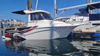 Sabor 575 Cabin