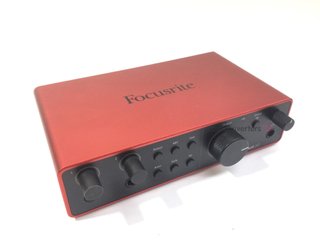 tarjeta sonido focusrite scarlett 2i2 4th