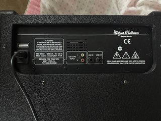 Hughes & Kettner Edition Blue 30R Amplificador