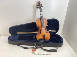 violin amadeus va101h 4/4