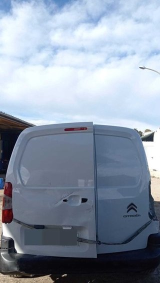 96488 9816963777 embellecedor citroen berlingo