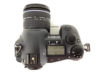 camara digital reflex olympus e-1