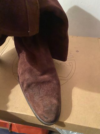 Botas de ante marrones con tacón