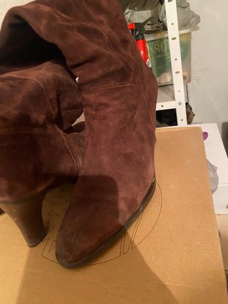 Botas de ante marrones con tacón
