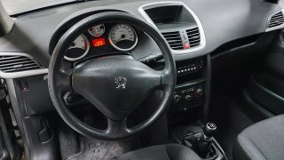Peugeot 207 2010