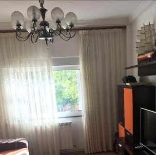 Lámpara antigua. Plafon de techo para salón.