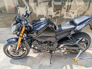Yamaha FZ8 Fazer 800 Negra