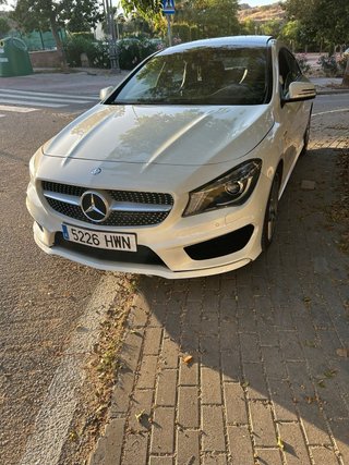 Mercedes-Benz Clase CLA 2015