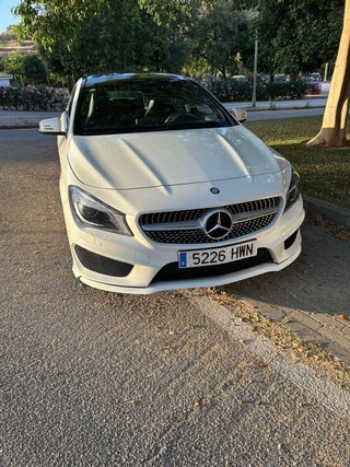 Mercedes-Benz Clase CLA 2015
