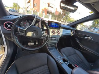 Mercedes-Benz Clase CLA 2015