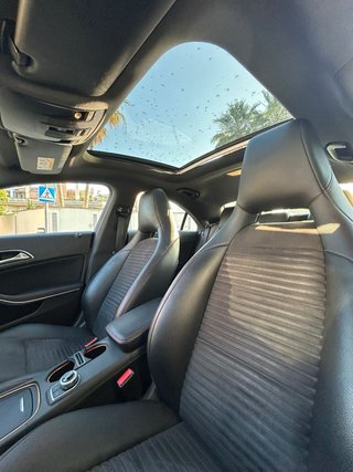 Mercedes-Benz Clase CLA 2015