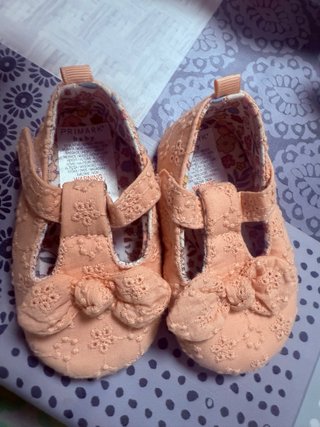 Zapatitos de bebé niña talla 1