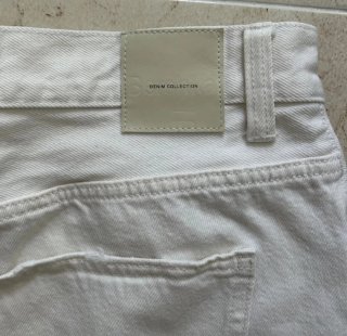Shorts vaqueros Bershka blancos rotos Talla 42