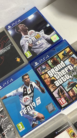 Consola PS4 y PS3 Negociable