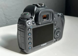 Canon EOS 5DSR