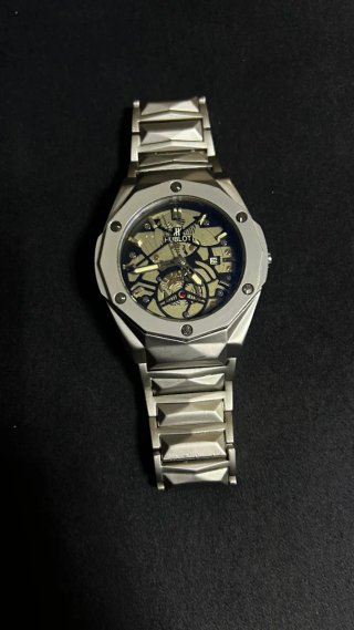 Reloj Hublot Esqueleto Plata y Negro