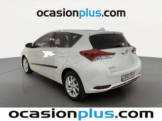 Toyota Auris 120T Active 85 kW (116 CV)