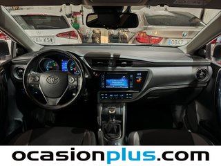 Toyota Auris 120T Active 85 kW (116 CV)