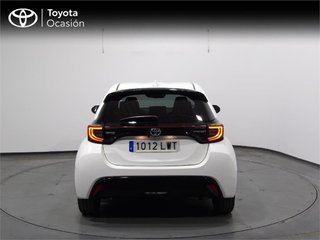 TOYOTA Yaris 1.5 120H Style
