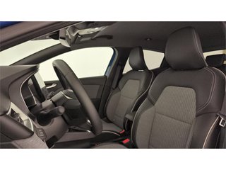 RENAULT Clio Techno full hybrid E-Tech 145 (103Kw)
