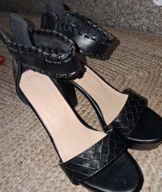 Sandalias tacón negras plataforma