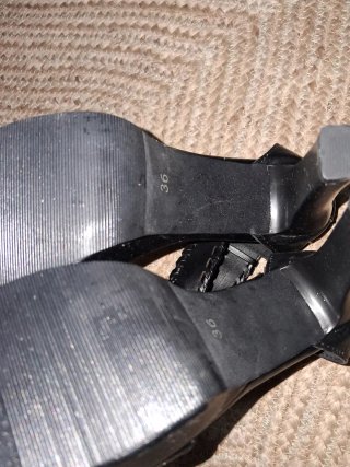Sandalias tacón negras plataforma