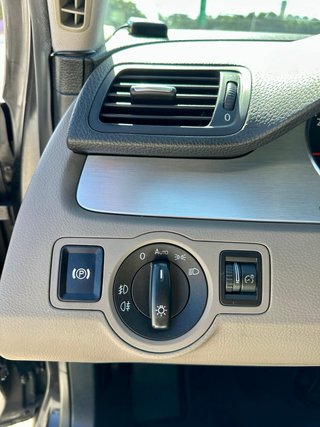 Volkswagen Passat 2009