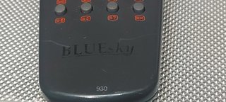 Mando TV Bluesky y Akura